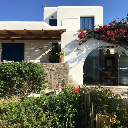 Сasa de vacaciones Small For A Family Or Two Couples Very Close To The Sea With Awesome View Krotiri